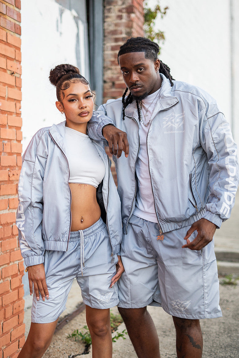 R1 Windbreaker Platinum Sets